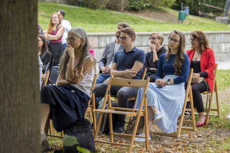 Kamniško mestno središče z novim utripom – sprehod z županom po pop-up izložbah in obisk novih podjetnikov  (15)